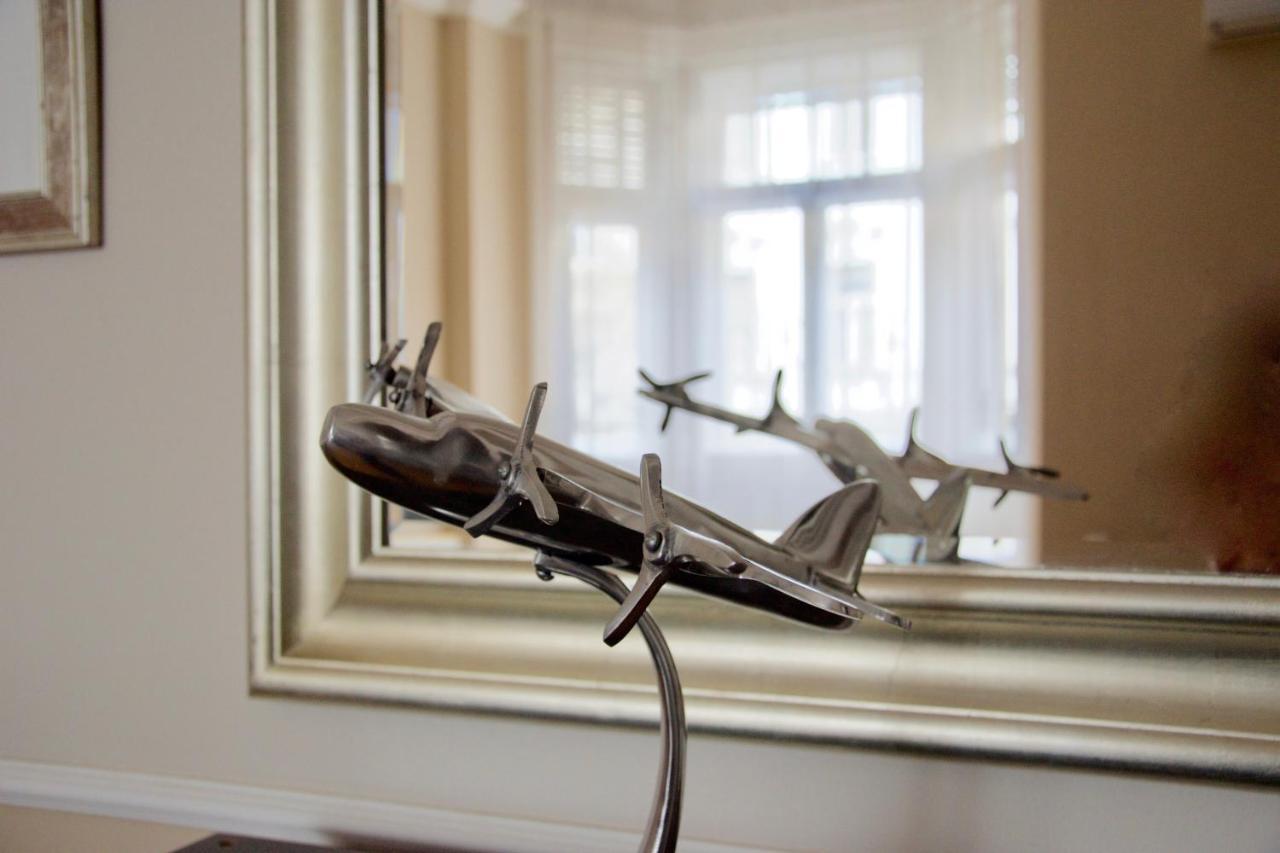 Standard Apartment by Hi5 - Kecskemeti street suite Budapest Bagian luar foto
